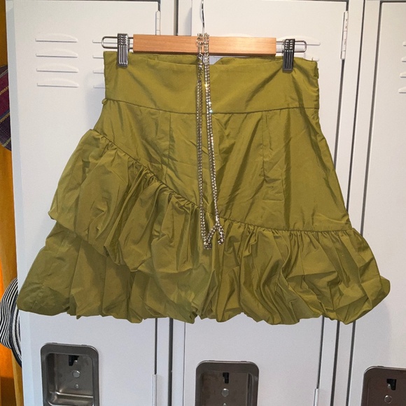 Green Puffy Skirt - Picture 1 of 3